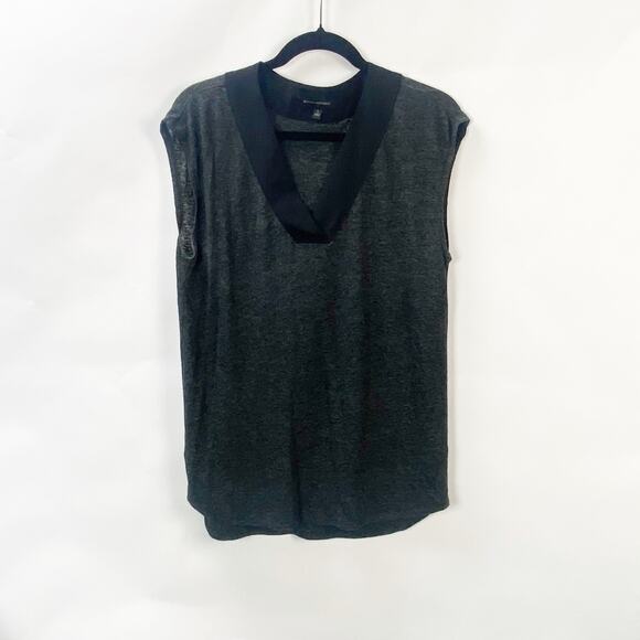 2/$30 Banana Republic Small Women Dark Gray Linen Blend V-Neck Sweater Vest - Picture 1 of 10